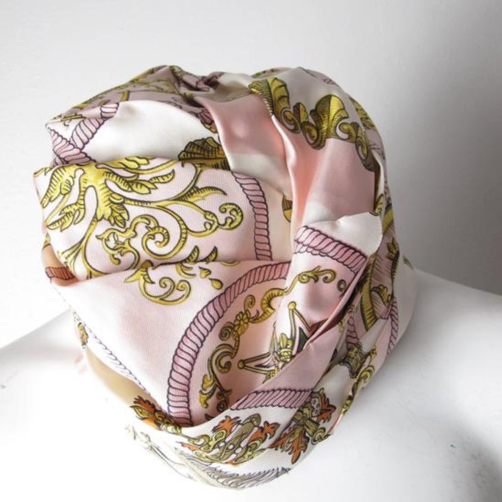 RARE 1970s Hermes Authentic Vintage Silk Pleated Beehive Turban Hat -